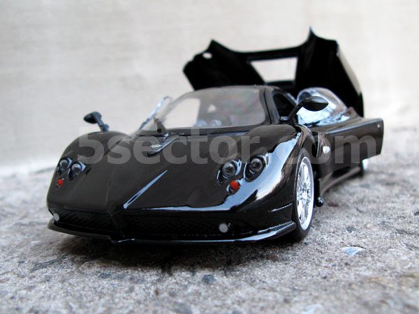 Pagani Zonda F Коллекционная модель автомобиля 1:24