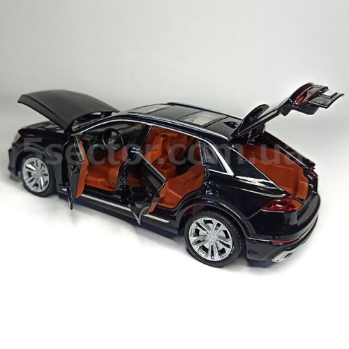 Audi Q8 Масштабная модель автомобиля 1:32