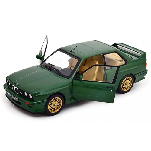 BMW M3 E30 Coupe 1990 Модель 1:18 Зеленый