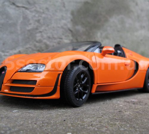 Bugatti Veyron 16.4 Grand Sport Vitesse Коллекционная модель 1:18