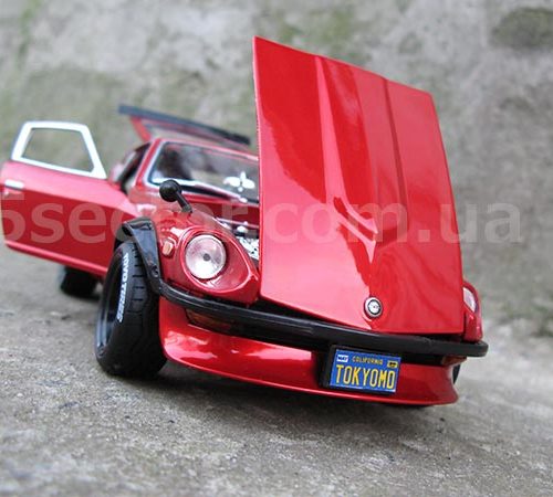 Datsun 240Z 1971 Коллекционная модель 1:18