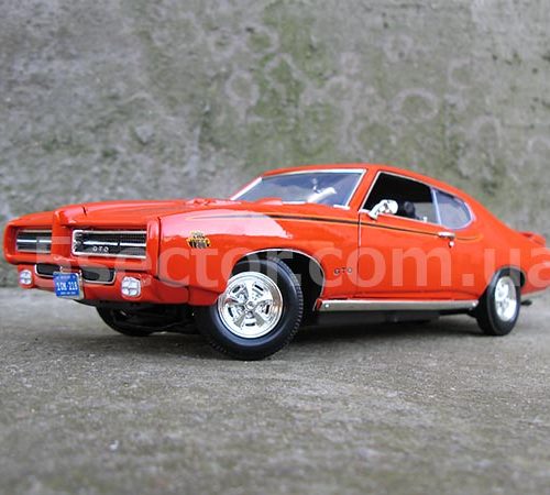 Pontiac GTO Judge 1969 Модель 1:18 Оранжевый