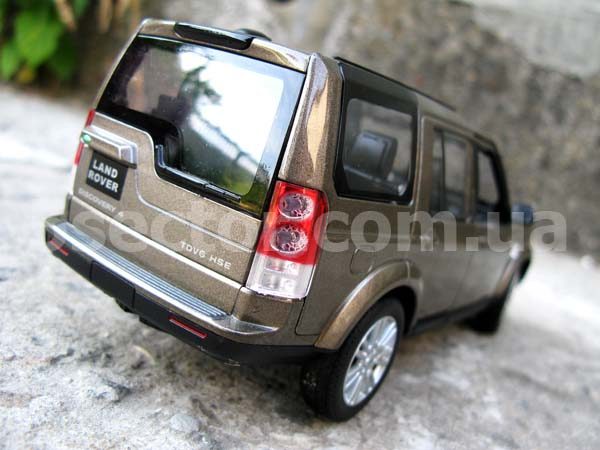 Land Rover discovery 4 Коллекционная модель 1:24