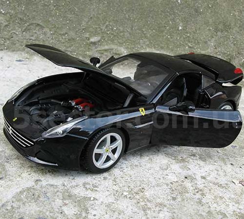 Ferrari California T Коллекционная модель автомобиля 1:18