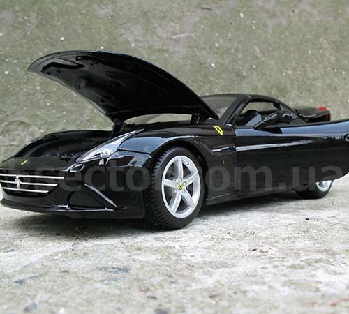 Ferrari California T Коллекционная модель автомобиля 1:18