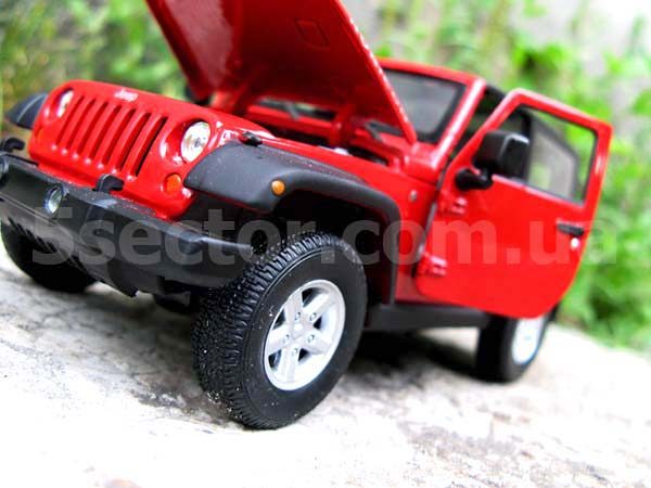 Jeep Wrangler Rubicon Модель автомобиля 1:24