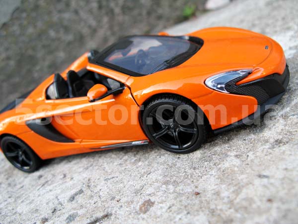 McLaren 650S Spider Модель 1:24 Оранжевый