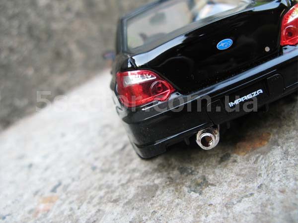 Subaru Impreza WRX STI Коллекционная модель 1:24