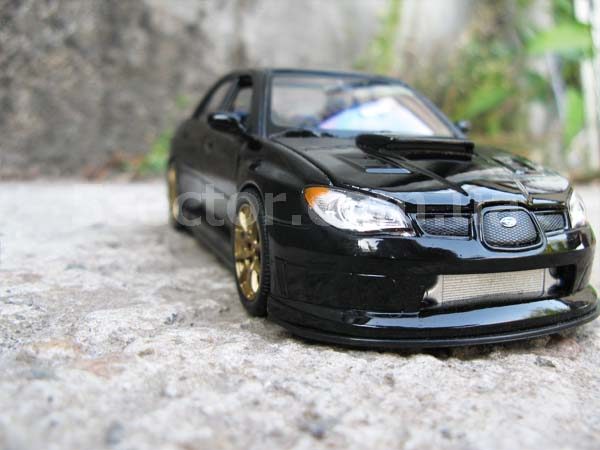 Subaru Impreza WRX STI Коллекционная модель 1:24