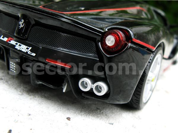 Ferrari LaFerrari Aperta Коллекционная модель 1:24