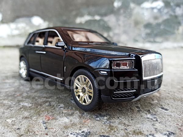 Rolls-Royce Cullinan Коллекционная модель 1:24