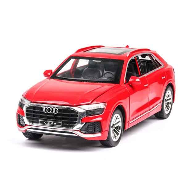 Audi Q8 Коллекционная модель 1:24 Красный