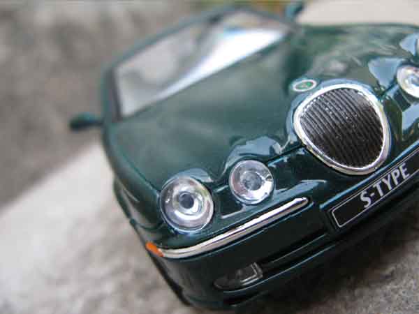 Jaguar S-Type 1999 Коллекционная модель 1:24