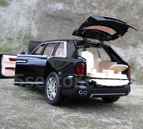 Rolls-Royce Cullinan Коллекционная модель 1:24