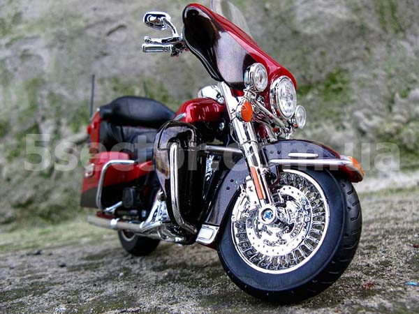 Harley-Davidson FLHTK Electra Glide Ultra Limited Модель 1:12