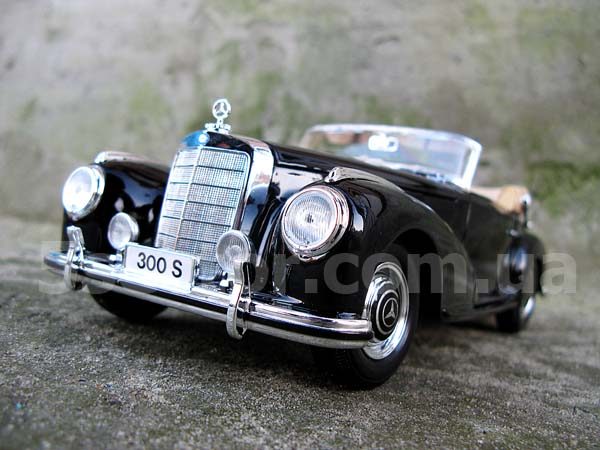 Mercedes 300S 1955 Коллекционная модель 1:18