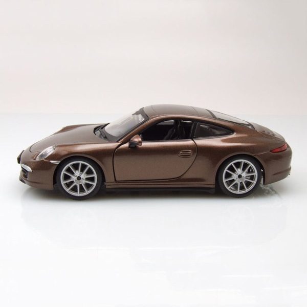 Porsche 911 (991) Carrera S Коллекционная модель 1:24