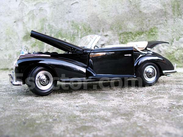 Mercedes 300S 1955 Коллекционная модель 1:18