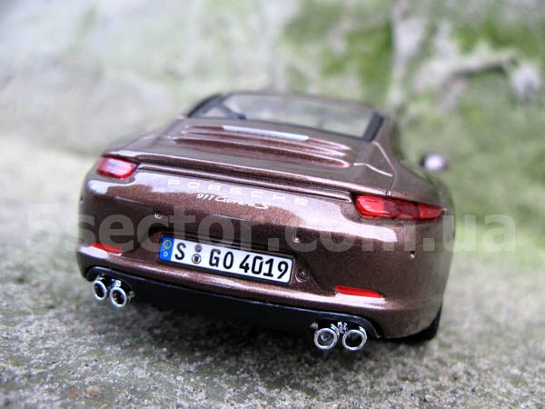 Porsche 911 (991) Carrera S Коллекционная модель 1:24