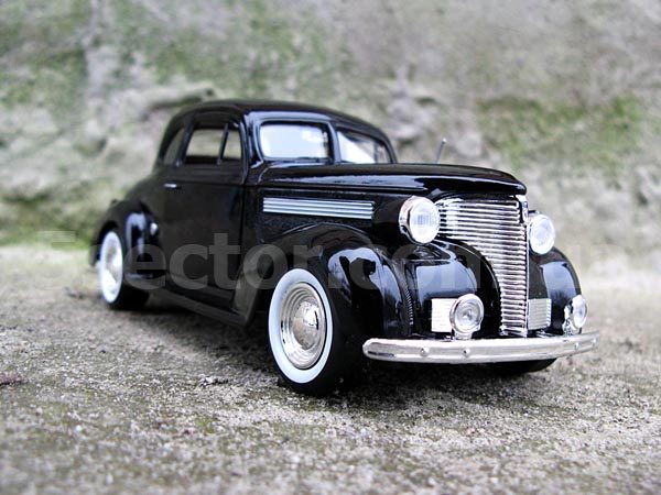 Chevrolet Coupe 1939 Модель автомобиля 1:24