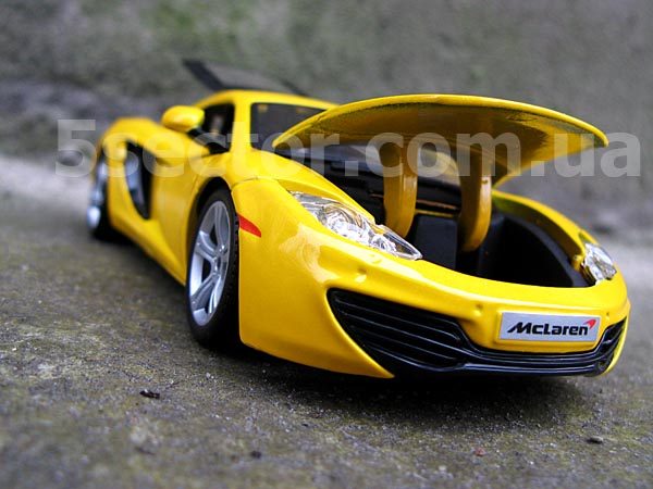 McLaren MP4-12C Коллекционная модель автомобиля 1:24