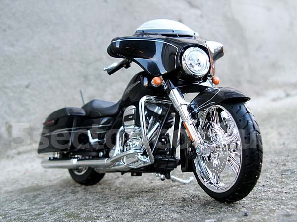 Harley-Davidson street Glide Special 2015 Модель 1:12