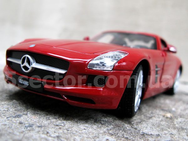 Mercedes SLS AMG (C197) Модель 1:24 Красный