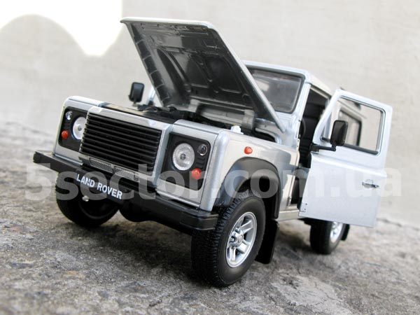 Land Rover Defender Модель автомобиля 1:24