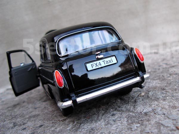 Austin FX 4 London taxi Модель автомобиля 1:24