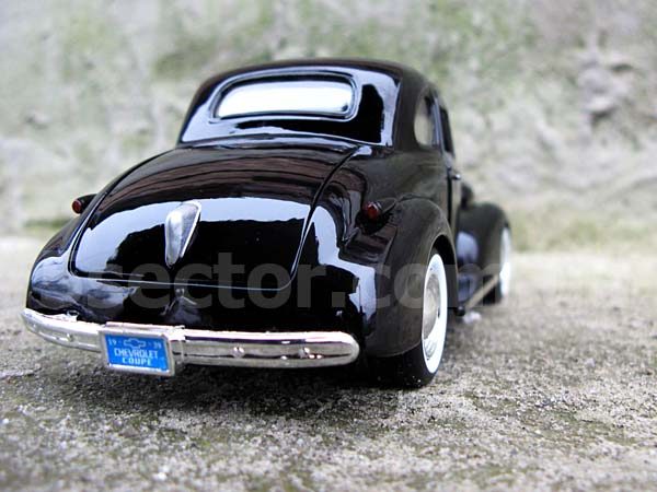 Chevrolet Coupe 1939 Модель автомобиля 1:24