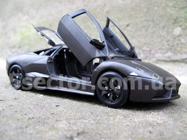 Lamborghini Reventon Модель автомобиля 1:24