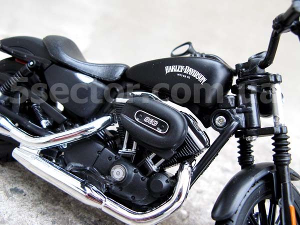 Harley-Davidson Sportster Iron 883 2014 Модель 1:12