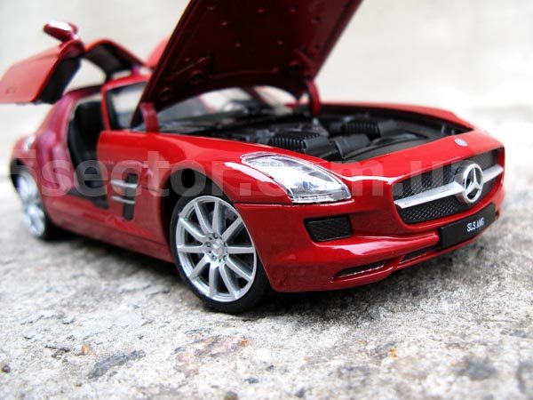 Mercedes SLS AMG (C197) Модель 1:24 Красный