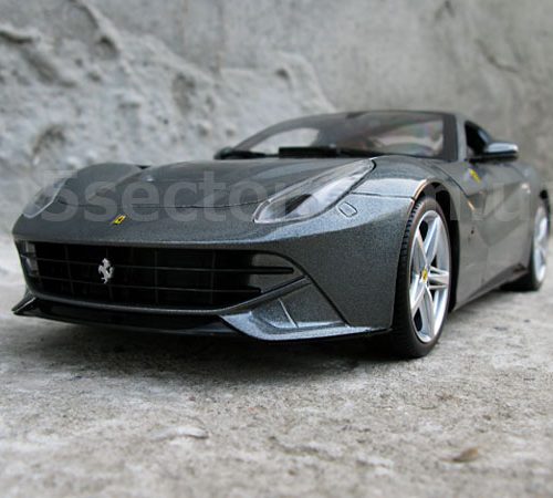 Ferrari F12 Berlinetta 2012 Модель 1:18 Серый