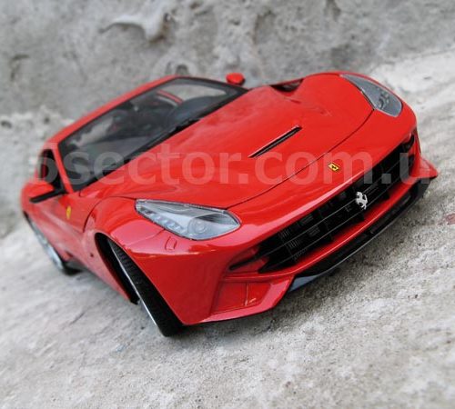 Ferrari F12 Berlinetta 2012 Модель автомобиля 1:18