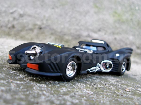 Бэтмобиль Коллекционная модель автомобиля 1:36