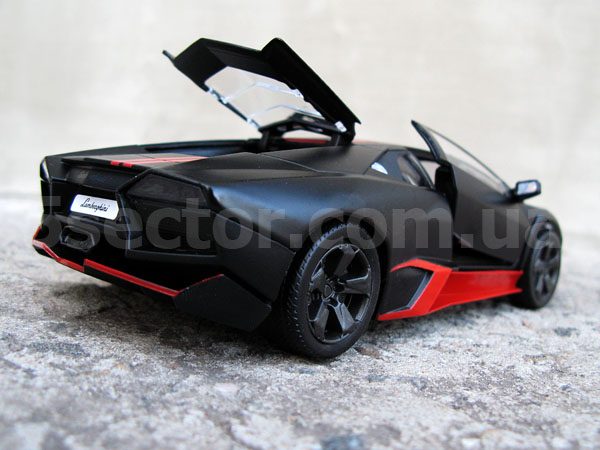 Lamborghini Reventon Коллекционная модель 1:24