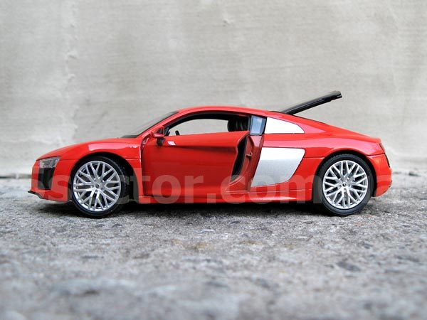 Audi R8 V10 Коллекционная модель автомобиля 1:24