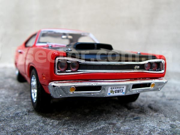 Dodge Coronet super Bee 1969 Коллекционная модель 1:24