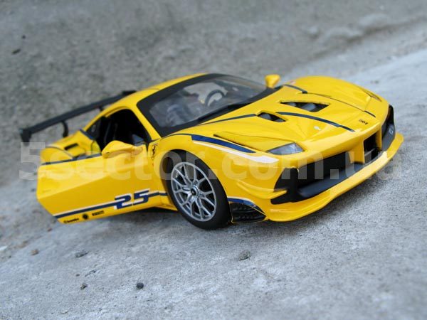 Ferrari 488 Challenge No.25 Модель автомобиля 1:24