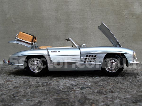 Mercedes 300 SL Roadster с багажной полкой Модель 1:18