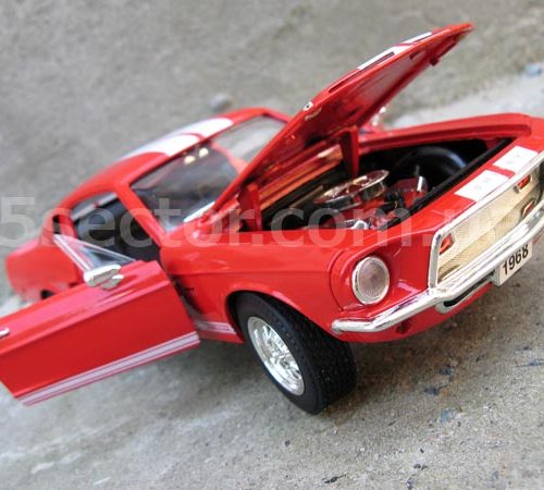 Shelby GT-500KR 1968 Коллекционная модель 1:18