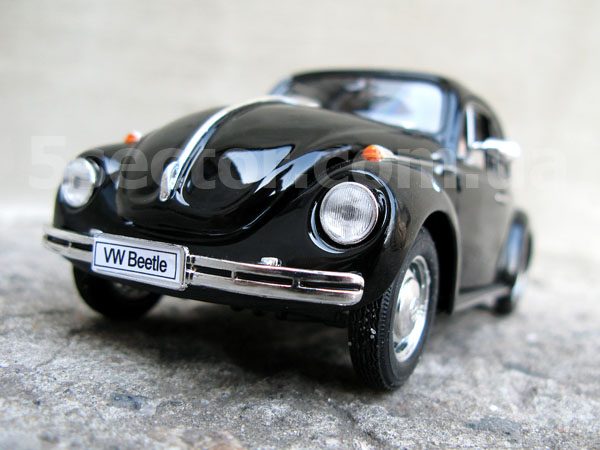 Volkswagen Beetle 1969 Коллекционная модель 1:24