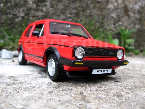 Volkswagen Golf MK1 GTI 1979 Модель 1:24 Красный