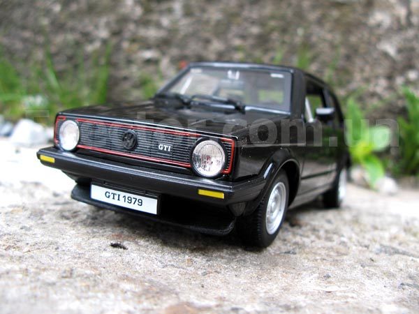 Volkswagen Golf MK1 GTI 1979 Коллекционная модель 1:24