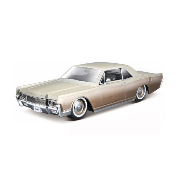 Lincoln Continental 1966 Коллекционная модель 1:24