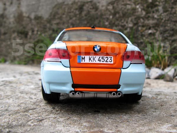 BMW M3 Coupe Gulf Oil Коллекционная модель 1:24