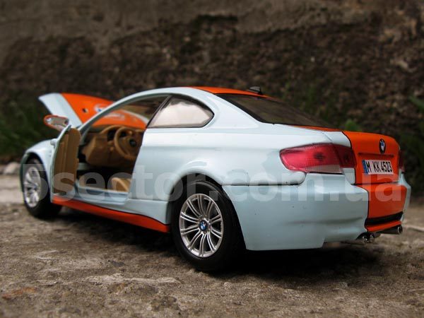 BMW M3 Coupe Gulf Oil Коллекционная модель 1:24