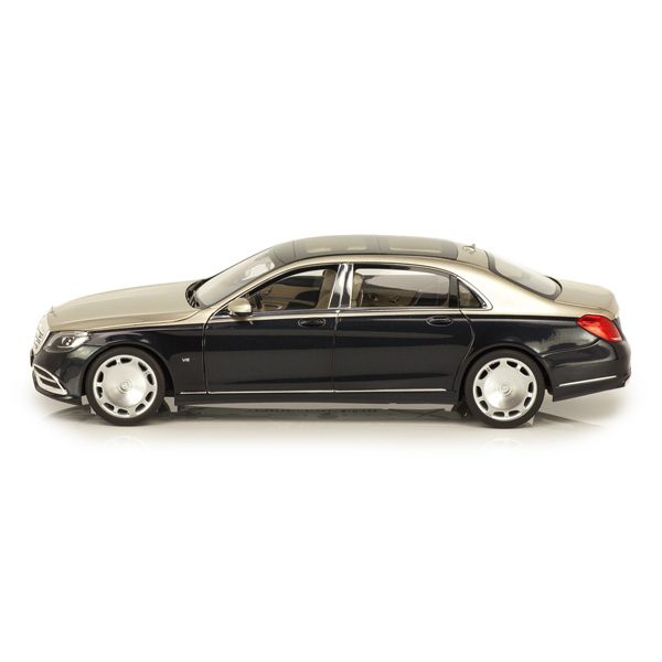 Mercedes-Maybach S650 (X222) Модель автомобиля 1:18