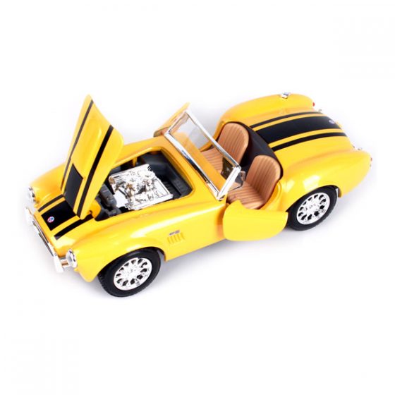 Shelby Cobra 427 1967 Модель 1:24 Желтый